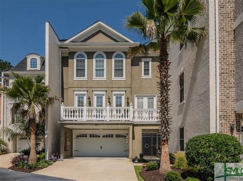 zillow condos downtown savannah.